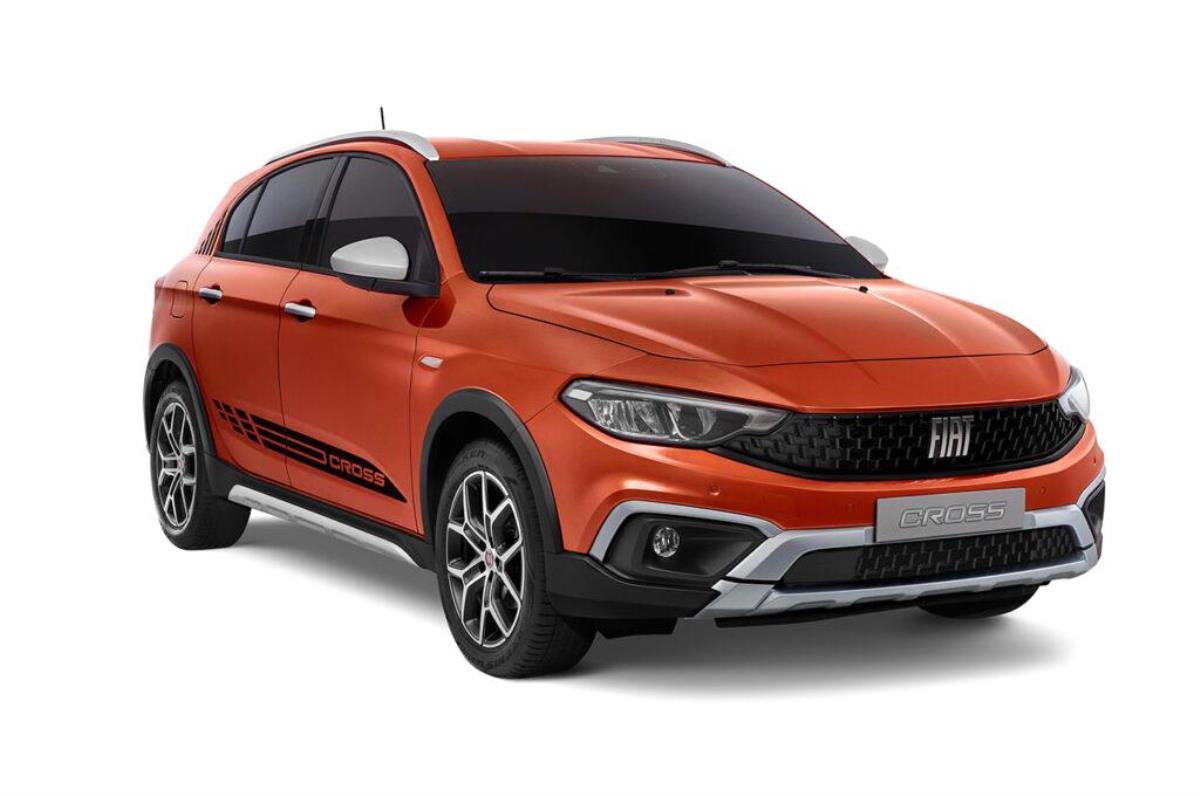 K2-Fiat Egea Cross Benzin Manuel veya benzeri